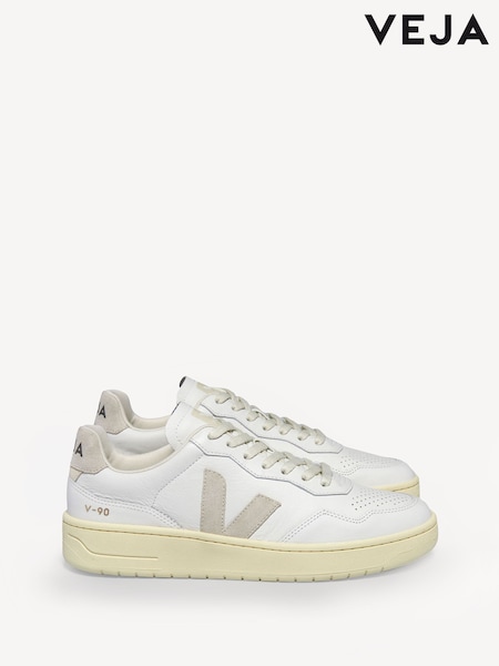 Veja V-90 White Trainers (AD2245) | £150