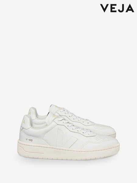Veja V-90 Trainers (AD2306) | £150