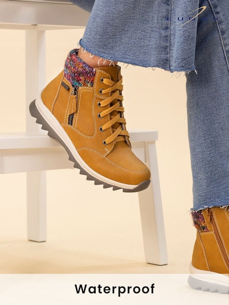 Lunar Buttermere Waterproof Boots (AD7095) | £60