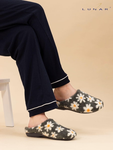 Lunar Plumeria Slippers (AD7322) | £28