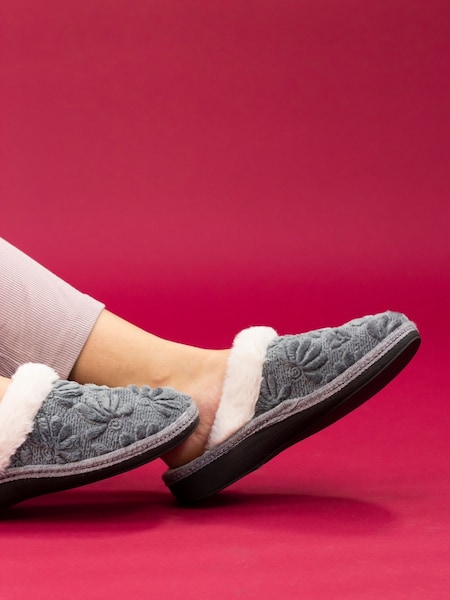 Lunar Wilder Mule Slippers (AD7327) | £35