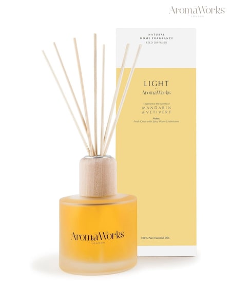 AromaWorks Mandarin & Vertivert Light Reed Diffuser 200ml (AE3567) | £20