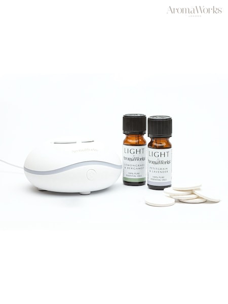 AromaWorks Light USB Diffuser Oil Gift Set (AE3733) | £25