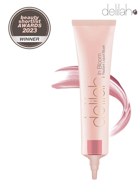 Delilah In Bloom Radiant Liquid Blush (AE4953) | £18