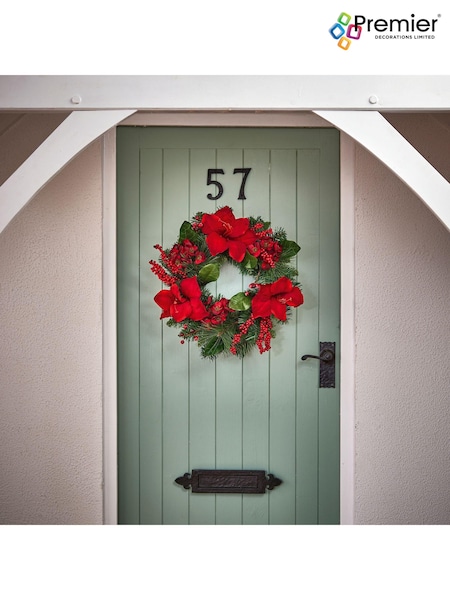 Premier Decorations Ltd 50cm Amaryllis Christmas Wreath with Berries (AE5686) | £28