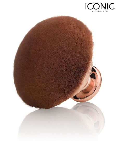 ICONIC London Pro Puff Brush (AE8574) | £35