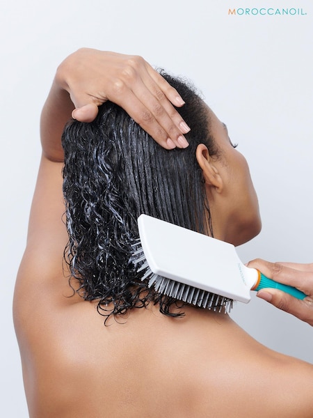 Moroccanoil Ceramic Paddle Brush (AE8856) | £18
