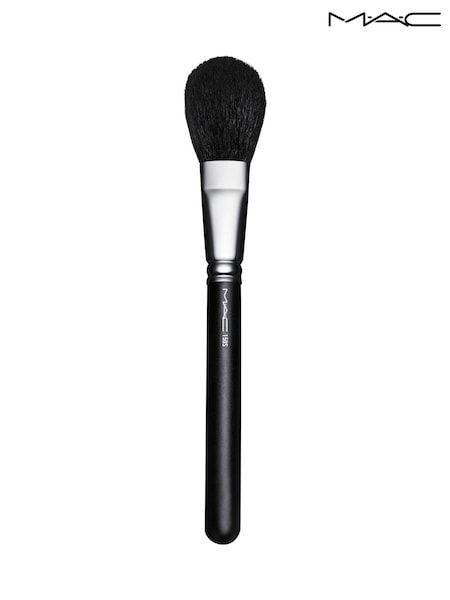 MAC 150s Large Powder Brush (AF6254) | £32