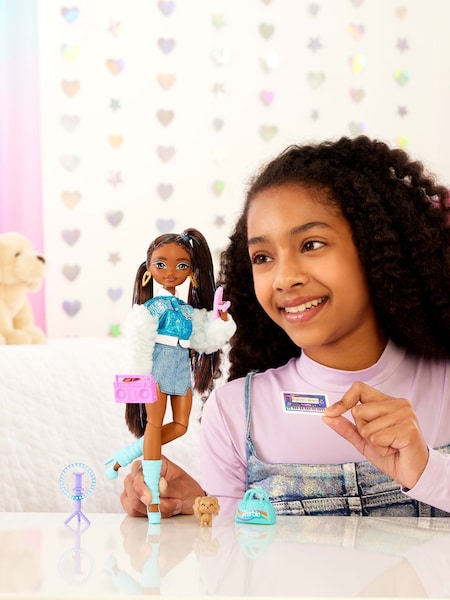 Mattel Games Dream Besties Barbie Brooklyn (AG1894) | £28