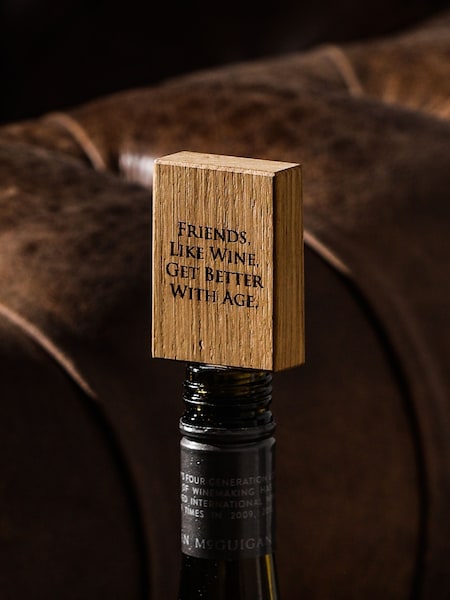 Selbrae House Oak Wine Bottle Stopper (AG2757) | £14