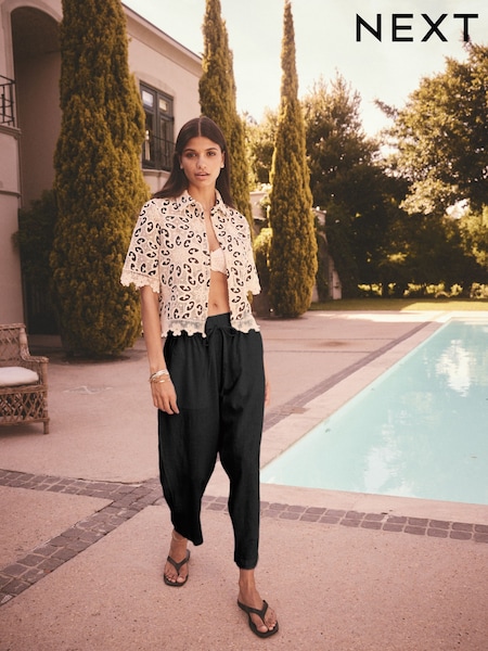 Black Linen Rich Barrel Leg Trousers (AG3658) | £26