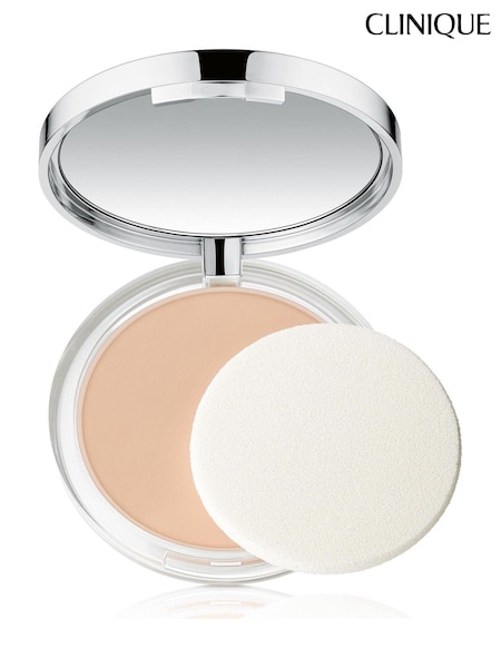 Clinique Almost Powder Makeup SPF 15 (AG6086) | £34.50