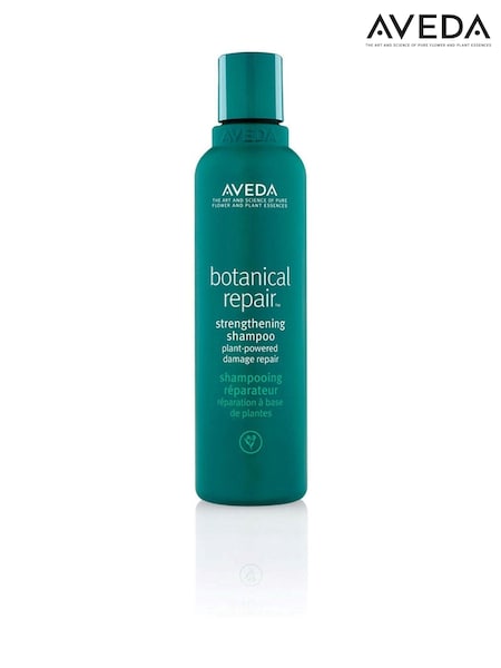 Aveda Botanical Repair Strengthening Shampoo 200ml (AG6136) | £30