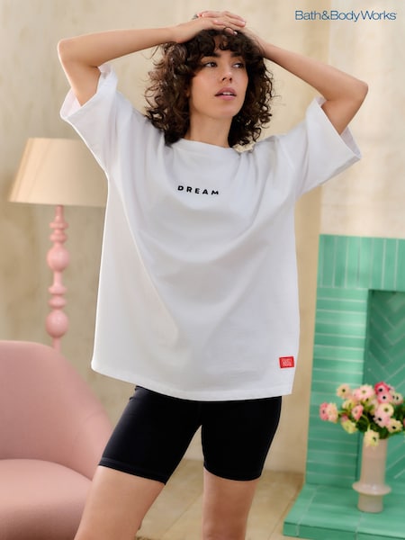 Bath & Body Works Red/White Poppy Oversized T-Shirt and Bike Shorts Set (AG9242) | £30