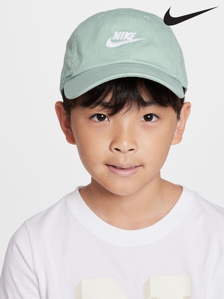Nike Steam Green Kids Club Unstructured Futura Wash 100% Cotton Cap (AH9548) | £15