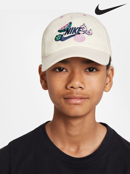 Nike Sail Cream Kids Club Fruit Graphic Print 100% Cotton Cap (AJ1513) | £20