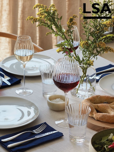 LSA International Aurelia Set of 430ml White Wine Glasses (AJ4103) | £50