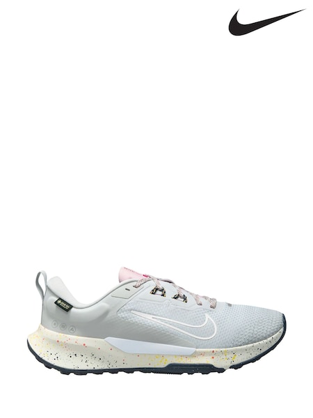 Nike White Juniper 2 GORE-TEX Trail Running Trainers (AJ7593) | £105
