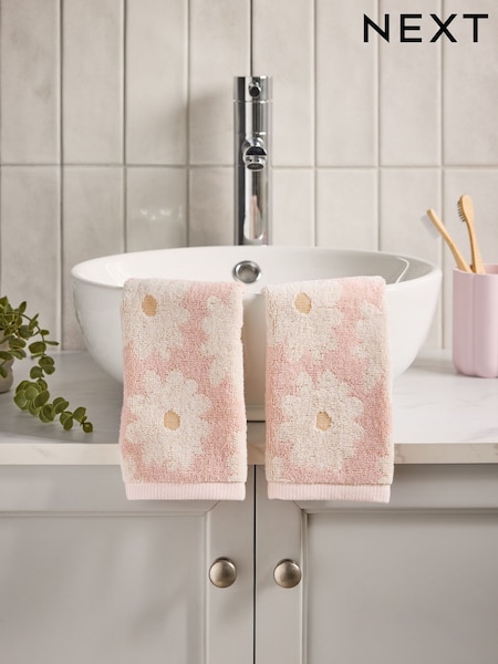 Set of 2 Pink 100% Cotton Daisy Face Cloths (AJ7857) | £6