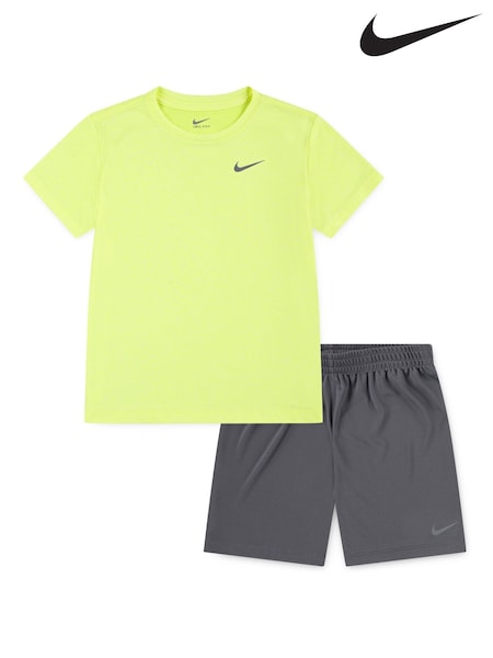 Nike Grey Little Kids DriFIT Shorts and T-Shirt Set (AL1684) | £30