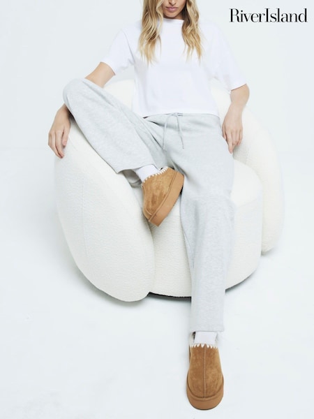 River Island Brown Faux Fur Lined Platform Slippers (AL3113) | £36