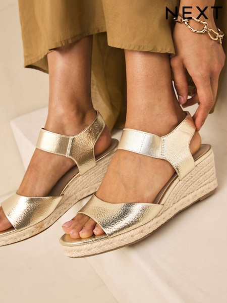 Gold Standard Fit Forever Comfort® Round Toe Elastic Strap Detail Wedges (AL5778) | £38
