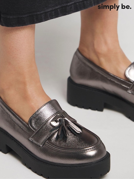 Simply Be Silver Chrome Tassel Detail Chunky Loafers In Extra Wide Fit (AL9859) | £34