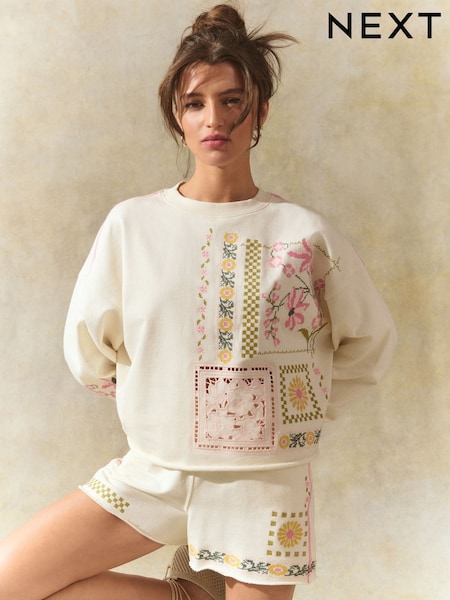 Ecru Cream 100% Cotton Pretty Floral Embroidered Graphic Shorts (AM0981) | £28