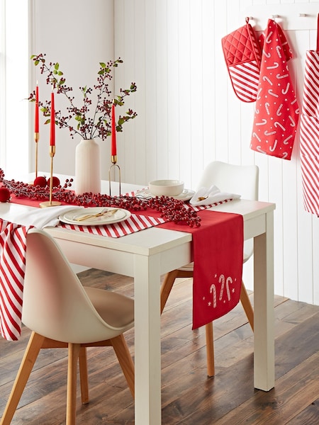 Catherine Lansfield Red Christmas Candy Cane 100% Cotton Table Runner (AM3738) | £12