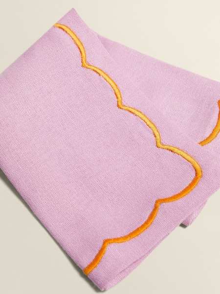 The Platera Set of 2 Pink Wave Embroidery Border Napkins (AM4136) | £34