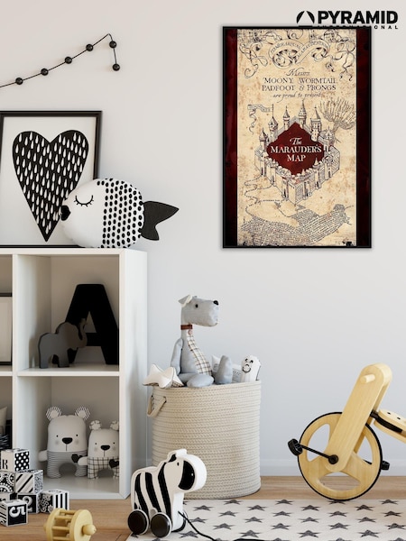 Pyramid International Natural Harry Potter Marauders Map Framed Maxi Poster (AM7544) | £30