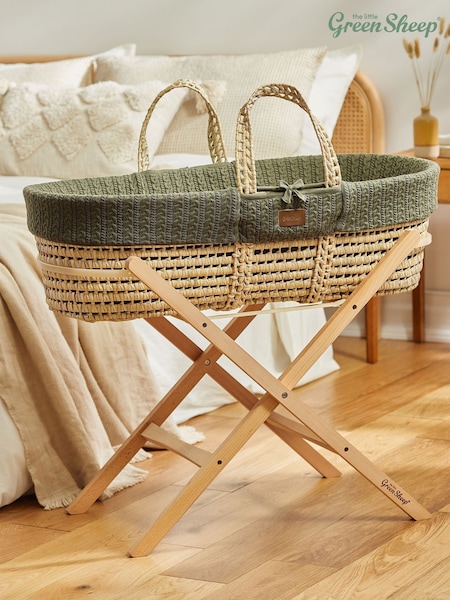 The Little Green Sheep Juniper Organic Knitted Moses Basket And Mattress (AM9595) | £120