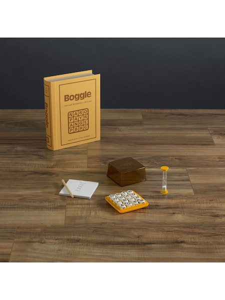 WS Games Yellow/Brown Boggle Vintage Bookshelf Board Game (AN2065) | £45