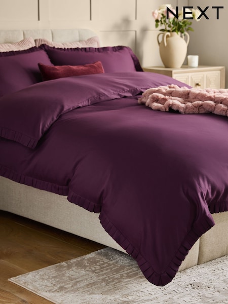 Wine 200 Thread Count Box Pleat Duvet Cover And Pillowcase Set (AN2511) | £60 - £95