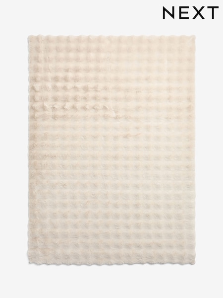 Cream Aspen Plush Faux Fur Rug (AN3543) | £75 - £225