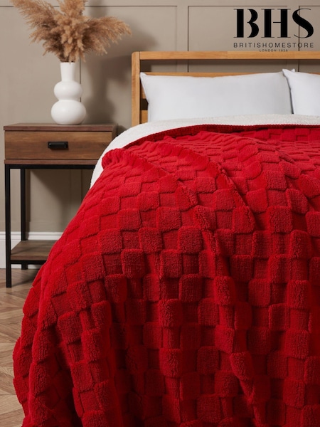 BHS Red Checkerboard Sherpa Throw (AN5828) | £30