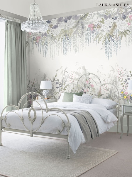 Laura Ashley Cream Linlithgow Pale Lavender 3M Mural (AN7210) | £250