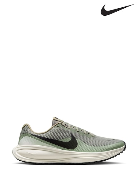 Nike Green Revolution 8 Road Running Trainers (AP1971) | £60