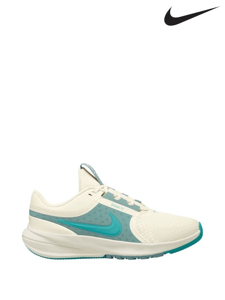 Nike Washed Teal/White Youth Star Runner 5 Trainers (AP3277) | £43