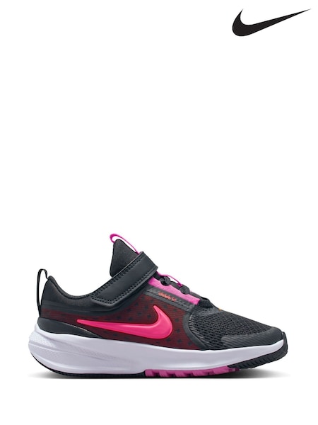 Nike Black/Hyper Pink Junior Star Runner 5 Trainers (AP3489) | £35