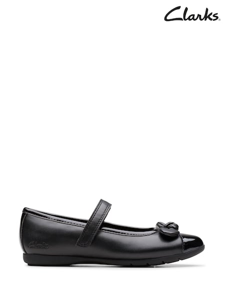 Clarks Black Wide Fit (G) Younger Girls Dance Beam Shoes (AP7364) | £25 - £27