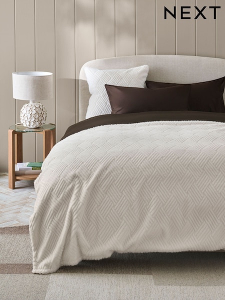 Ivory Basset Embossed Faux Fur Throw (AR0922) | £40 - £50