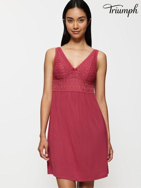 Triumph Aura Spotlight Nightie (AR0943) | £40