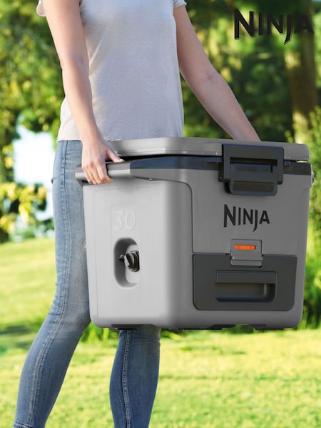 Ninja Grey FrostVault 30QT/28L FB131UKGY Cool Bags Hard Cooler (AR6049) | £200