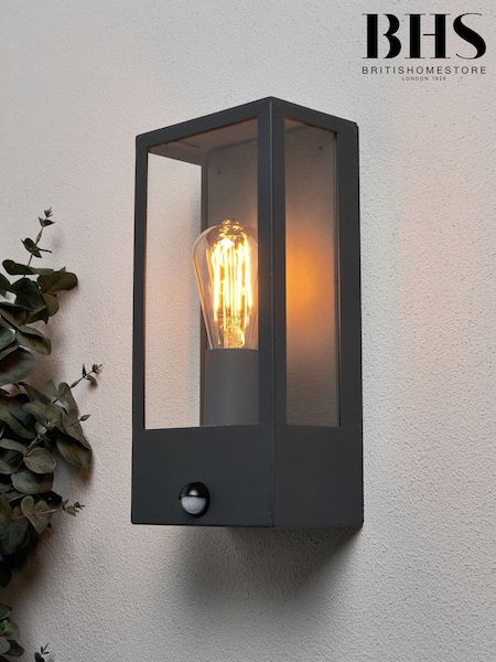BHS Minerva E27 Outdoor Wall Light (AR8703) | £55