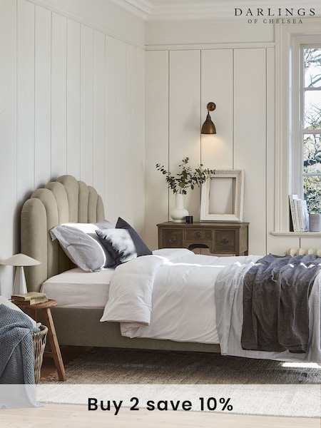 Darlings Of Chelsea Boulder Brown Snowdon Upholstered Bed (AT9487) | £2,993 - £4,227