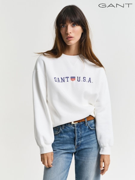 GANT Cream Shield Crew Neck Sweatshirt (AU1799) | £135