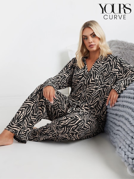 Yours Curve Natural Soft Touch Zebra Pyjamas Set (AU1920) | £33