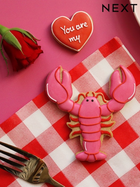 Biscuiteers Lobster Valentines Biscuit (AU2524) | £16