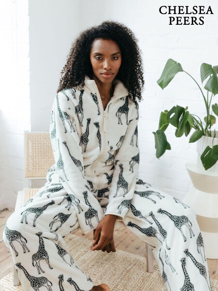 Chelsea Peers White Fleece Giraffe Print  Jacket & Joggers Set (AU4273) | £65